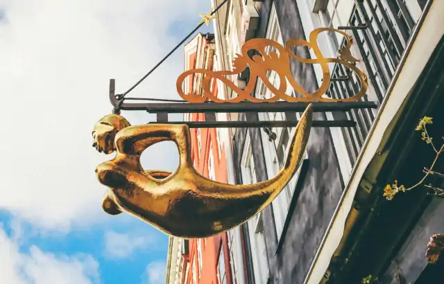 Diagrams with Mermaid